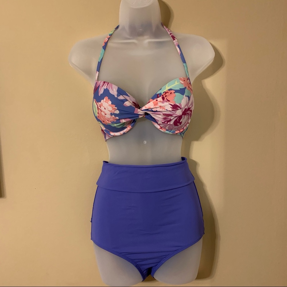☀️FLORAL SWIM TOP ONLY☀️